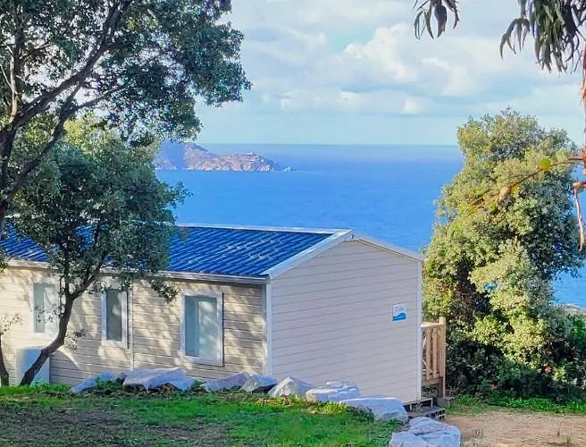 Piana Lumio (Corsica)